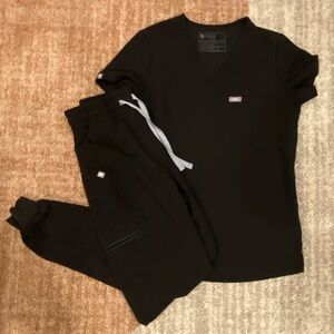 Black Figs Set Zamora Joggers and Top Size XXS